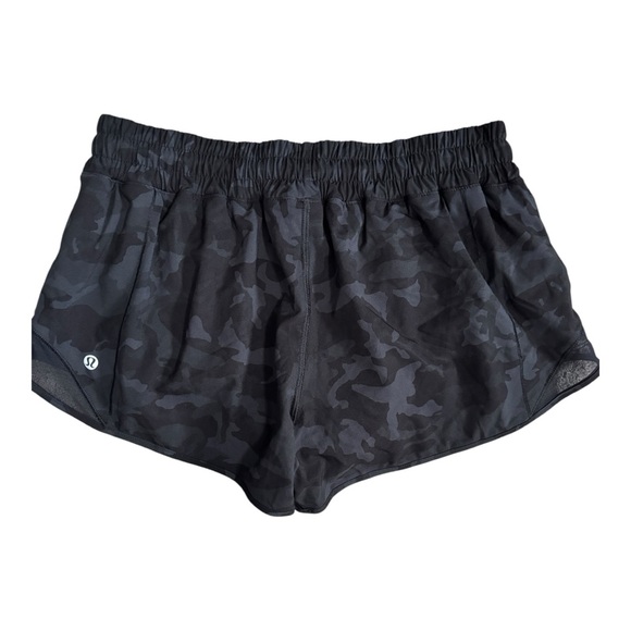 Lululemon Hotty Hot Short *High-Rise
2.5"
Incognito Camo Multi Grey / Black - Picture 7 of 7